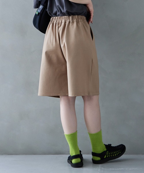 etoll.(エトル)の「ダンボールカットハーフパンツ(その他パンツ・レディース・ブラック/ベージュ・M)」の15枚目の写真