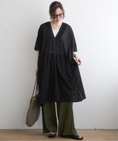 LBC（エルビーシー）の「Vネックピンタックセットワンピース（ワンピース・レディース・ブラック/ブラウン/レッド/ダークオリーブ・M）」の7枚目の写真