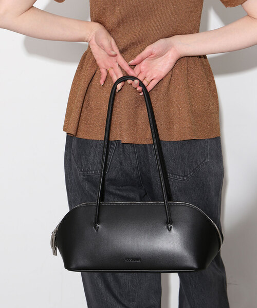 ADD CULUMN（アドカラム）の「ADD CULUMN/アドカラム ラウンドショルダーバッグ A24W02B327（ショルダーバッグ・レディース・ホワイト/ブラック・FREE）」の10枚目の写真