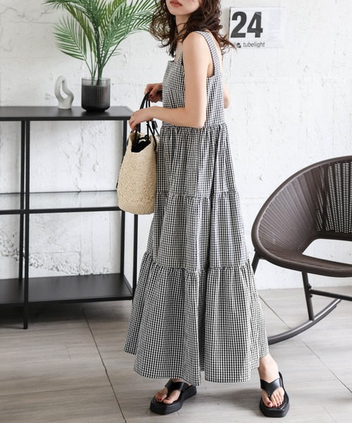 AMELY(エミリー)の「ギンガムチェックティアードワンピース(ワンピース・レディース・ブラック/イエロー/グリーン/ピンク・フリー)」の6枚目の写真