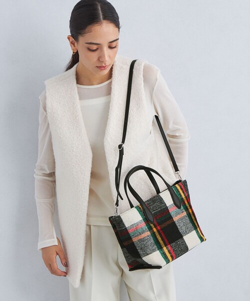 green label relaxing(グリーンレーベルリラクシング)の「チェック 2WAY トートバッグ(トートバッグ・レディース・ライトグレー/レッド/ライム/ロイヤルブルー・FREE)」の4枚目の写真