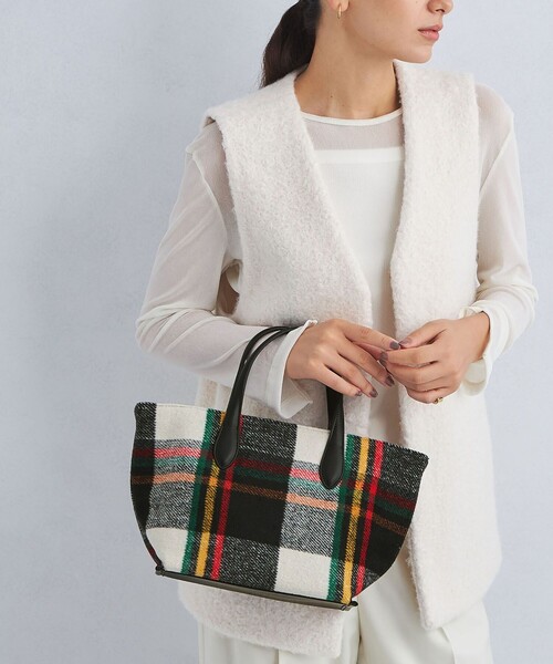 green label relaxing(グリーンレーベルリラクシング)の「チェック 2WAY トートバッグ(トートバッグ・レディース・ライトグレー/レッド/ライム/ロイヤルブルー・FREE)」の6枚目の写真