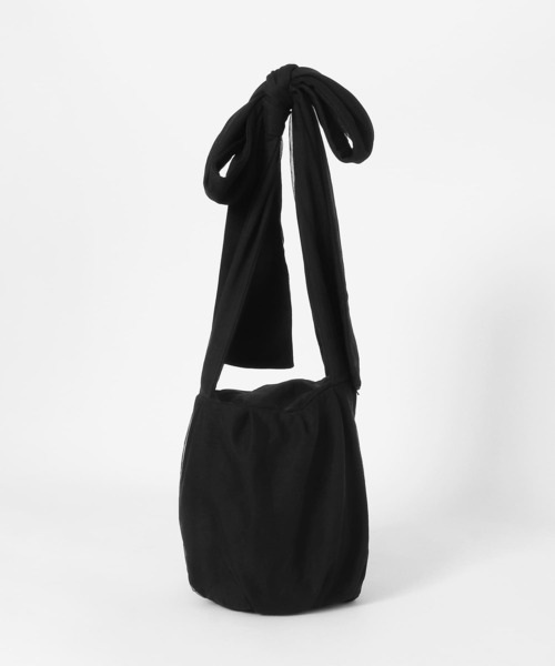 KBF（ケイビーエフ）の「マルチWAYチュールドッキングBAG（ショルダーバッグ・レディース・アイボリー/グレー系その他/ブラック・ONE）」の12枚目の写真