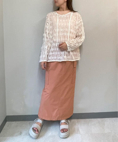ketty cherie(ケティシェリー)の「チュールフリル前後2wayトップス≪手洗い可能≫(シャツ/ブラウス・レディース・ブラック/オフホワイト・M)」の9枚目の写真