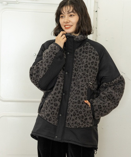 niko and...(ニコアンド)の「スポーティースタンドボアジャケット(ブルゾン・レディース・オレンジ/チャコール/ライトグレー/クリーム/グレー・MEDIUM/LARGE)」の20枚目の写真