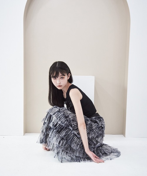 Y/lim(イリム)の「ランダムレースアップタンク(タンクトップ・レディース・ブラック/オフホワイト/ベージュ・FREE)」の14枚目の写真