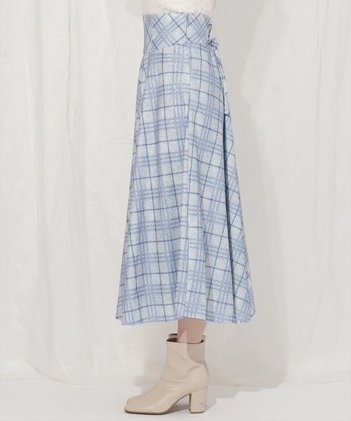 WILLSELECTION(ウィルセレクション)の「バイヤスチェックサーキュラースカート(スカート・レディース・レッド系その他5/ブルー系その他5・MEDIUM/SMALL)」の13枚目の写真