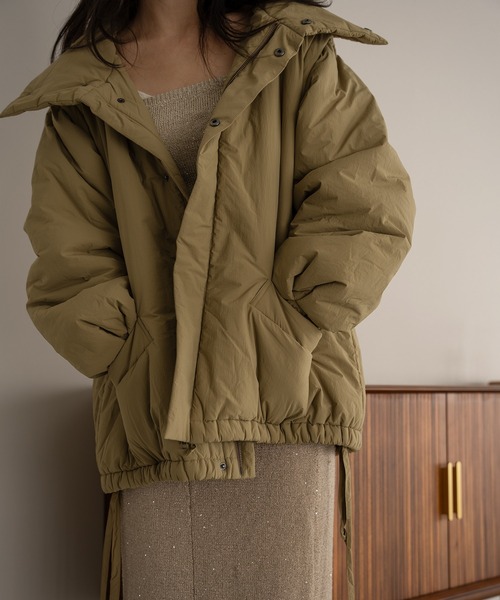 mideal(マイディール)の「padding blouson / パディングブルゾン(ブルゾン・レディース・カーキ/アイボリー・FREE)」の15枚目の写真