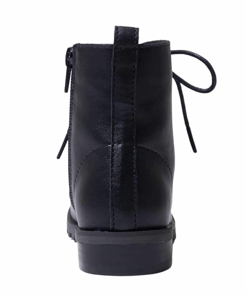 a.v.v（アーヴェヴェ）の「[19-24cm]【ファスナー付きで楽ちん】レースアップショートブーツ（ブーツ・キッズ・ブラック・19/20/21/22/24/23）」の2枚目の写真