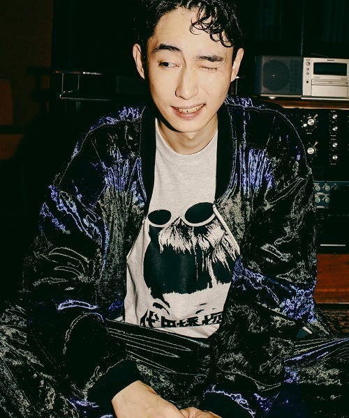 EFFECTEN（エフェクテン）の「mj10262-Velours Reversible Blouson リバーシブルブルゾン（ブルゾン・メンズ・ブラック×ブルー・FREE）」の7枚目の写真