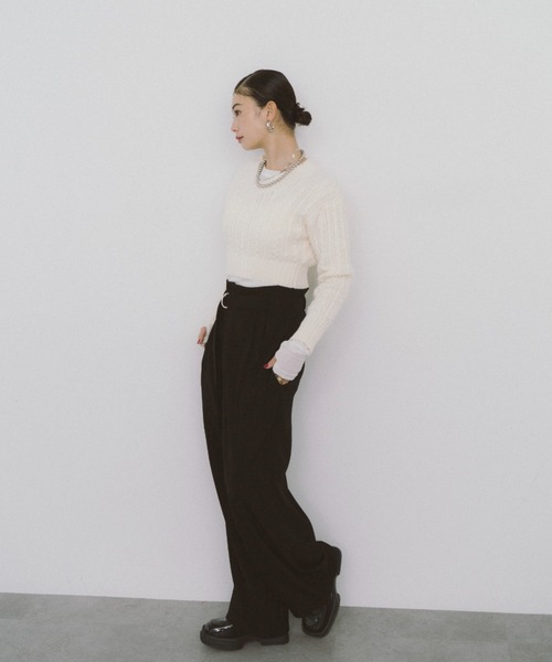 HANNE（アン）の「Vネックショートケーブルニット（ニット/セーター・レディース・ブラック/アイボリー・FREE）」の10枚目の写真