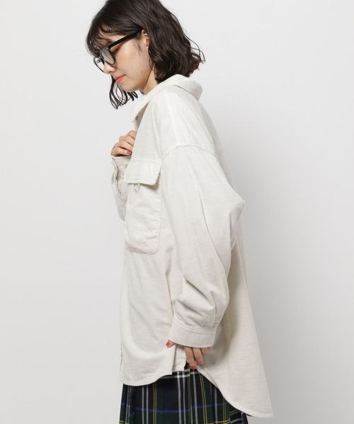 niko and...（ニコアンド）の「コーデュロイポケットシャツ（シャツ/ブラウス・レディース・チャコール/パープル/ナチュラル/ピンク・FREE）」の10枚目の写真