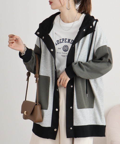 myke(ミーカ)の「myke 裏毛ハイネックフード付きロングパーカー(パーカー・レディース・ブラック/マルチ/オートミール・M)」の7枚目の写真