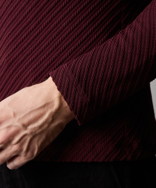 HIDEAWAYS NICOLE（ハイダウェイニコル）の「バイヤスケーブルブリスターVネックプルオーバー（Tシャツ/カットソー・メンズ・ボルドー/オフホワイト/ブラック・MEDIUM/LARGE/X-LARGE）」の11枚目の写真