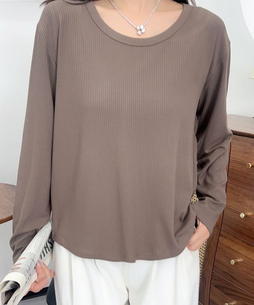 aimoha（アイモハ）の「ロングスリーブリブトップス（Tシャツ/カットソー・レディース・ベージュ/ホワイト/ワインレッド/グレー/ブラック/ネイビー・FREE）」の4枚目の写真