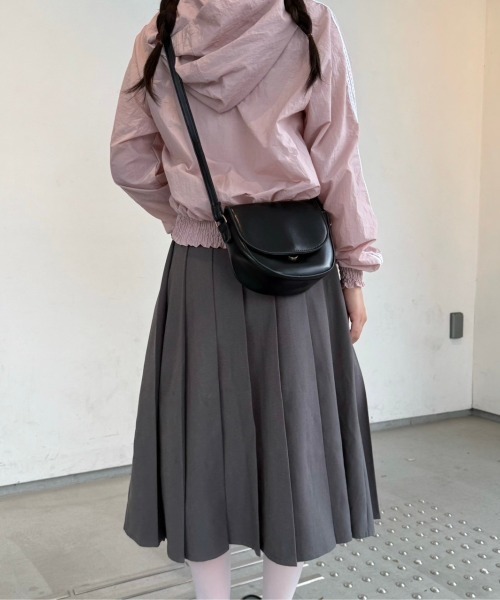 nemne store(ネンネストア)の「【Sepup】ウェストフリルプリーツミディスカート(スカート・レディース・ブラック/グレー・SMALL/MEDIUM)」の11枚目の写真
