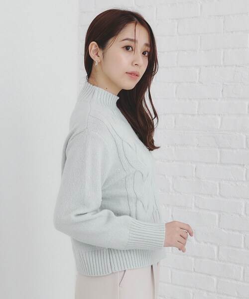 index（インデックス）の「◆《美人百花掲載》スパンコールケーブルニット【洗濯機洗い可】（ニット/セーター・レディース・アイボリー系5/ライトグレー系5/チャコール/ピンク系1・00）」の22枚目の写真