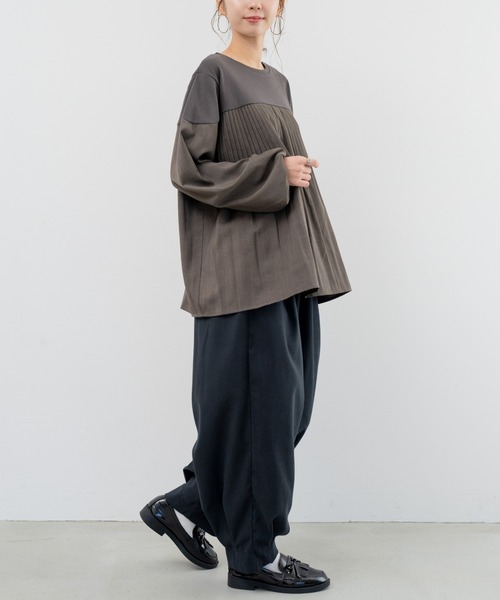refinedworks（リファインドワークス）の「【refinedworks】リファインドワークスで人気のエッグパンツをリニューアル！（その他パンツ・レディース・ベージュ/チャコールグレー/カーキ・FREE）」の8枚目の写真