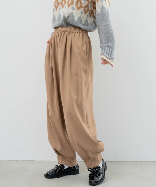 refinedworks（リファインドワークス）の「【refinedworks】リファインドワークスで人気のエッグパンツをリニューアル！（その他パンツ・レディース・ベージュ/チャコールグレー/カーキ・FREE）」の16枚目の写真
