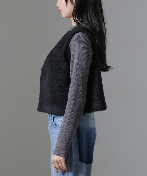 NANO universe（ナノユニバース）の「ライトボアクロップドジレ（ベスト・レディース・ブラック/グレー/アイボリー・FREE）」の10枚目の写真