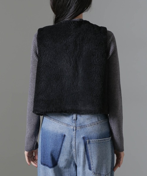 NANO universe（ナノユニバース）の「ライトボアクロップドジレ（ベスト・レディース・ブラック/グレー/アイボリー・FREE）」の9枚目の写真