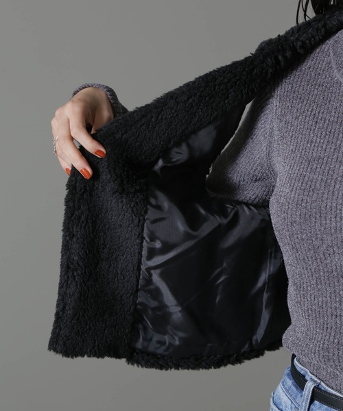 NANO universe（ナノユニバース）の「ライトボアクロップドジレ（ベスト・レディース・ブラック/グレー/アイボリー・FREE）」の6枚目の写真