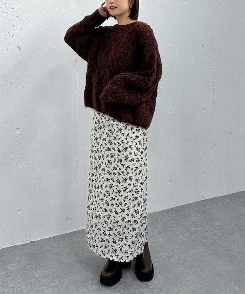 archives（アルシーヴ）の「単色花柄ギャザーナロースカート（スカート・レディース・オフホワイト/ブラック・MEDIUM）」の5枚目の写真