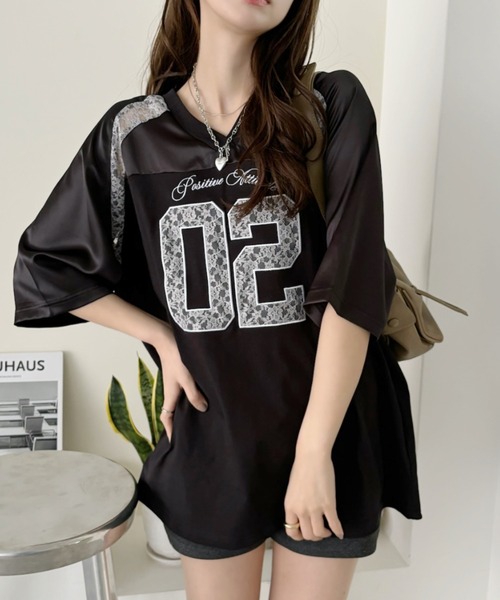 Ada.（エイダ）の「異素材ドッキング レース ナンバリング サテン ゲームシャツ（Tシャツ/カットソー・レディース・ブラック/ネイビー/オフホワイト/レッド/グレー/ピンク・M/S）」の14枚目の写真