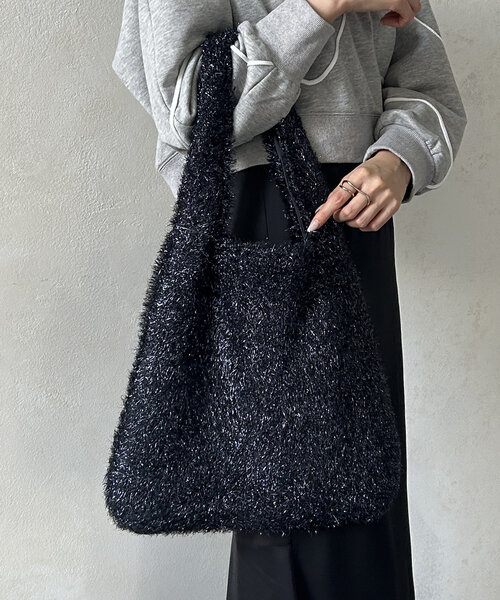 Thevon（ゼボン）の「メタリックフェザーバッグ（トートバッグ・レディース・ベージュ/ネイビー・FREE）」の11枚目の写真