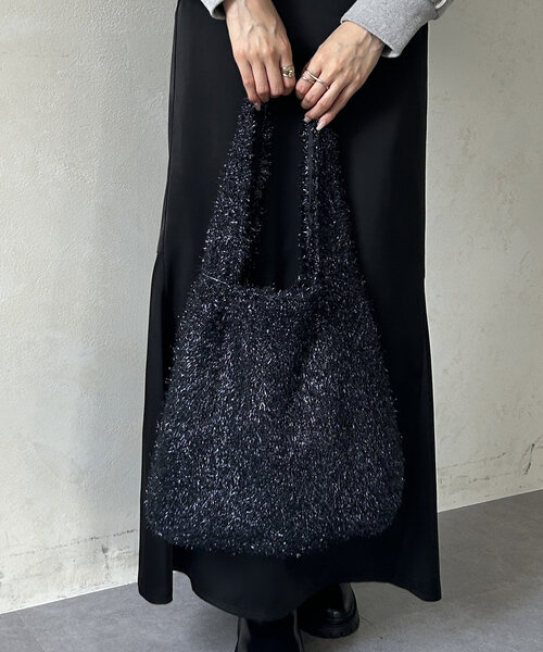 Thevon（ゼボン）の「メタリックフェザーバッグ（トートバッグ・レディース・ベージュ/ネイビー・FREE）」の12枚目の写真