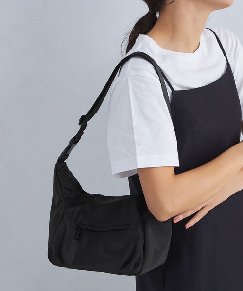 green label relaxing(グリーンレーベルリラクシング)の「2WAY BOXショルダーバッグ -はっ水-(ショルダーバッグ・レディース・ブラウン/ブラック/オフホワイト・FREE)」の5枚目の写真