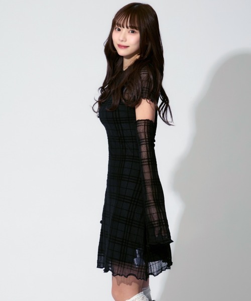 ALLuRing ChaRm（アリュリングチャーム）の「Plaid See-through Mini Dress / シースルーチェック柄ミニワンピース 3点セット（ワンピース・レディース・ブラック・FREE）」の9枚目の写真