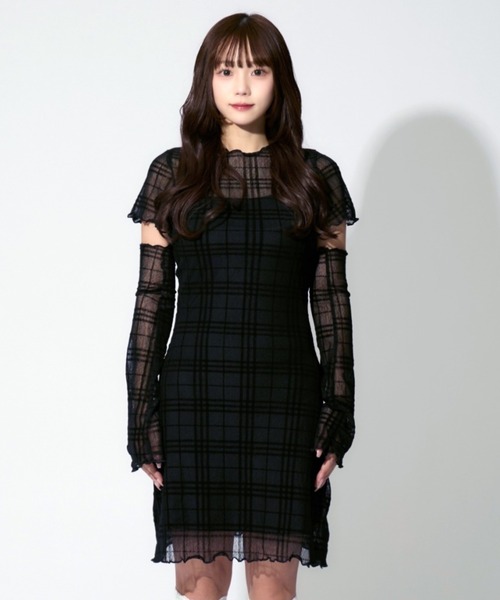 ALLuRing ChaRm（アリュリングチャーム）の「Plaid See-through Mini Dress / シースルーチェック柄ミニワンピース 3点セット（ワンピース・レディース・ブラック・FREE）」の11枚目の写真