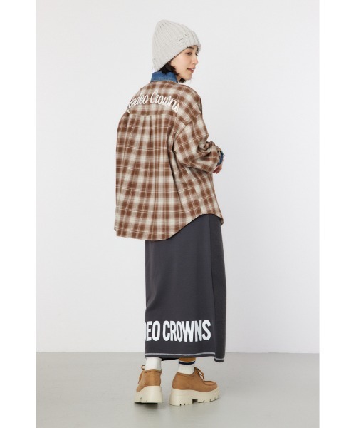 RODEO CROWNS WIDE BOWL（ロデオクラウンズワイドボウル）の「デニムドッキングチェックシャツ（シャツ/ブラウス・レディース・ブラック系その他/ブラウン系その他/ブルー系その他3・FREE）」の14枚目の写真