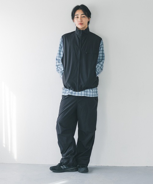 LOWRYS FARM（ローリーズファーム）の「ナイロンパラシュートパンツ　288786（その他パンツ・メンズ・アイボリー/ブラック・MEDIUM/LARGE）」の20枚目の写真