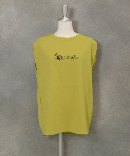 STUDIO PICONE（スタジオピッコーネ）の「ボックス型ノースリトップス（Tシャツ/カットソー・レディース・ホワイト/ブラック/ネイビー/イエロー・LL/M/L）」の7枚目の写真