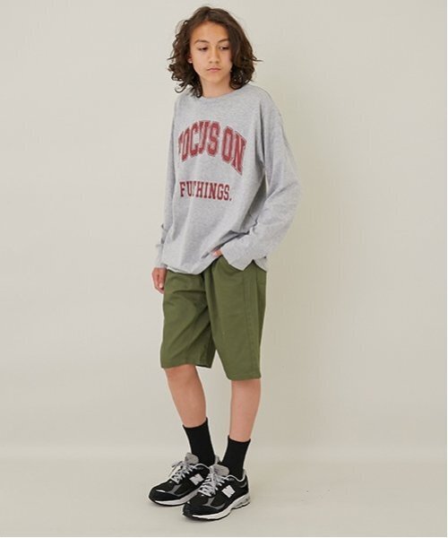 GLAZOS(グラソス)の「【大人向けサイズあり】【プチプラ】フロントカレッジロゴ長袖Tシャツ(Tシャツ/カットソー・キッズ・グレー/ホワイト/グリーン/ベージュ/ネイビー・S/M/L/LL)」の18枚目の写真