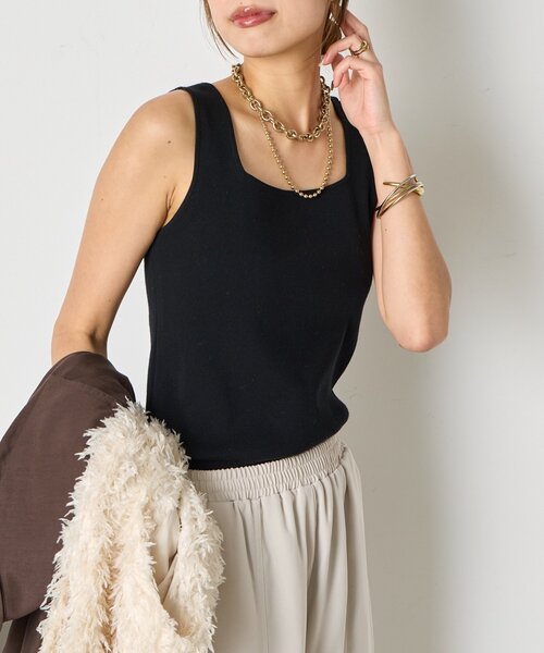 Jena espace merveilleux（ジェナ　エスパスメルヴェイユ）の「【シャツのインナーに◎】スクエアタンクトップ（キャミソール・レディース・ブラック/ライトグレー/ピンク/オフホワイト/ブルー・FREE）」の8枚目の写真