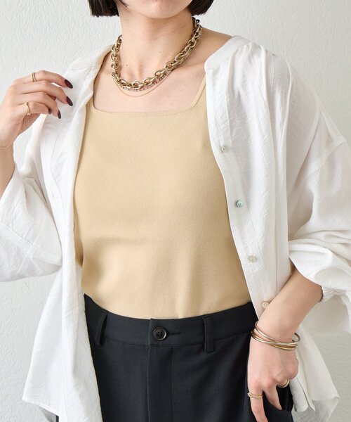 Jena espace merveilleux（ジェナ　エスパスメルヴェイユ）の「【シャツのインナーに◎】スクエアタンクトップ（キャミソール・レディース・ブラック/ライトグレー/ピンク/オフホワイト/ブルー・FREE）」の15枚目の写真