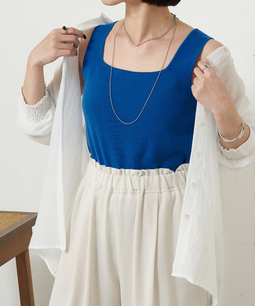 Jena espace merveilleux（ジェナ　エスパスメルヴェイユ）の「【シャツのインナーに◎】スクエアタンクトップ（キャミソール・レディース・ブラック/ライトグレー/ピンク/オフホワイト/ブルー・FREE）」の17枚目の写真