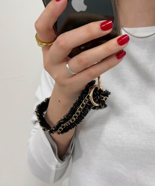 fredy emue（フレディエミュ）の「【by daisy/バイデイジー】ツィードチェーンストラップ ショート（その他小物・レディース・ブラック系その他3/アイボリー/ブラック・FREE）」の9枚目の写真