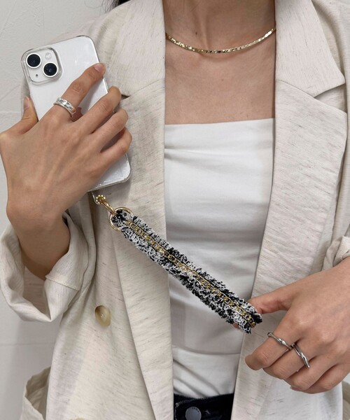 fredy emue（フレディエミュ）の「【by daisy/バイデイジー】ツィードチェーンストラップ ショート（その他小物・レディース・ブラック系その他3/アイボリー/ブラック・FREE）」の12枚目の写真