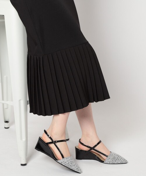 ESPERANZA(エスペランサ)の「ウェッジソールバックストラップパンプス(パンプス・レディース・ブルー系その他4/ブラック系8/ゴールド・LL/S/M/L)」の18枚目の写真