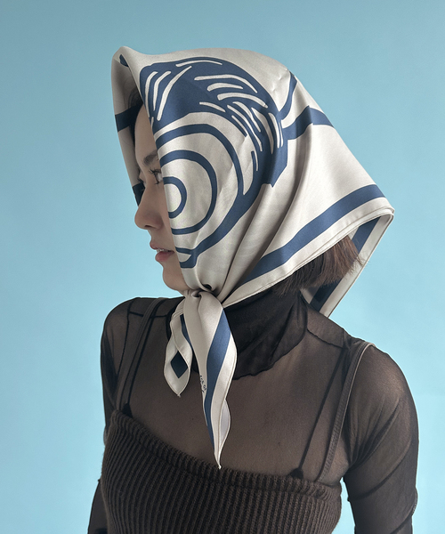 EDIT. FOR LULU（エディットフォールル）の「【A PIECE OF CHIC/ア・ピース・オブ・シック】silk skirf face（バンダナ/スカーフ・レディース・アイボリー・FREE）」の10枚目の写真