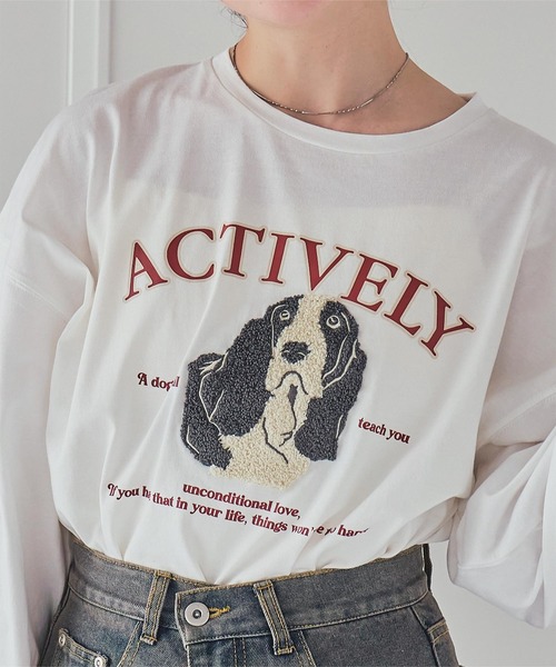 titivate（ティティベイト）の「ドッグ刺繍ビッグロングTシャツ（Tシャツ/カットソー・レディース・オフホワイト/ライトブルー/ホワイト系その他・M）」の6枚目の写真