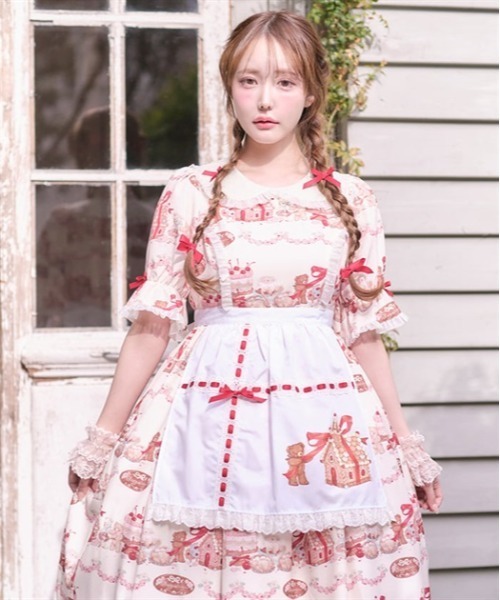 axes femme kawaii（アクシーズファムカワイイ）の「お菓子の家