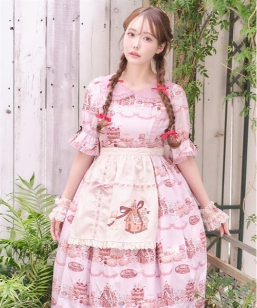 axes femme kawaii（アクシーズファムカワイイ）の「お菓子の家