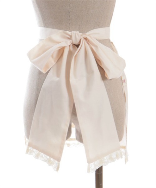 axes femme kawaiiお菓子の家プリントエプロン（シロ） axes femme kawaiiお菓子の家プリントエプロン（シロ） エプロン ロゴ