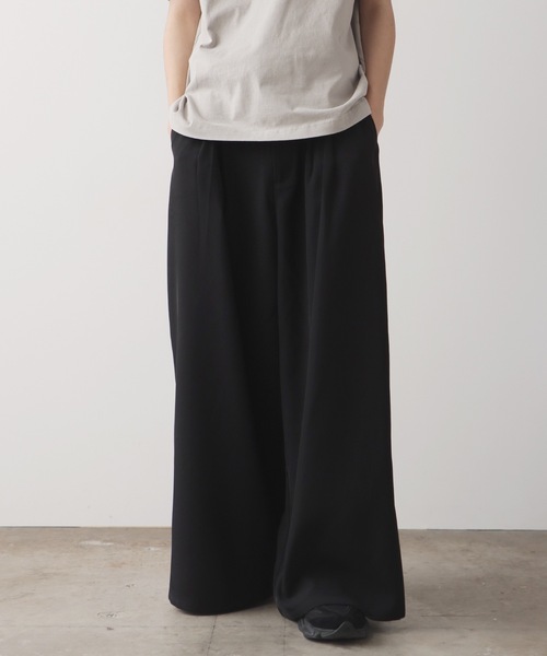 ROOPTOKYO(ループトウキョウ)の「ROOP TOKYO×やーこん 2タックワイドPT(スラックス・メンズ・ブラック/ブルー・L/M)」の11枚目の写真