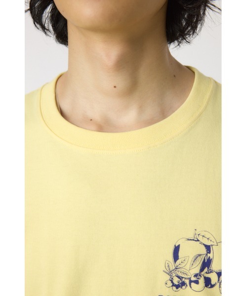 RODEO CROWNS WIDE BOWL(ロデオクラウンズワイドボウル)の「フルーツロゴロングスリーブTシャツ(Tシャツ/カットソー・メンズ・ライトイエロー/ブラック/ホワイト・MEDIUM/LARGE)」の8枚目の写真